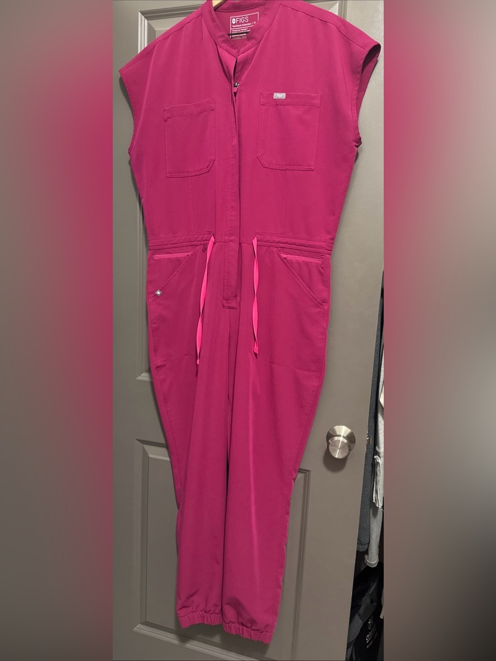 Figs Women Size XL Technical Collection Rafaela Jogger Scrub Jumpsuit #1001889R - Picture 6 of 16